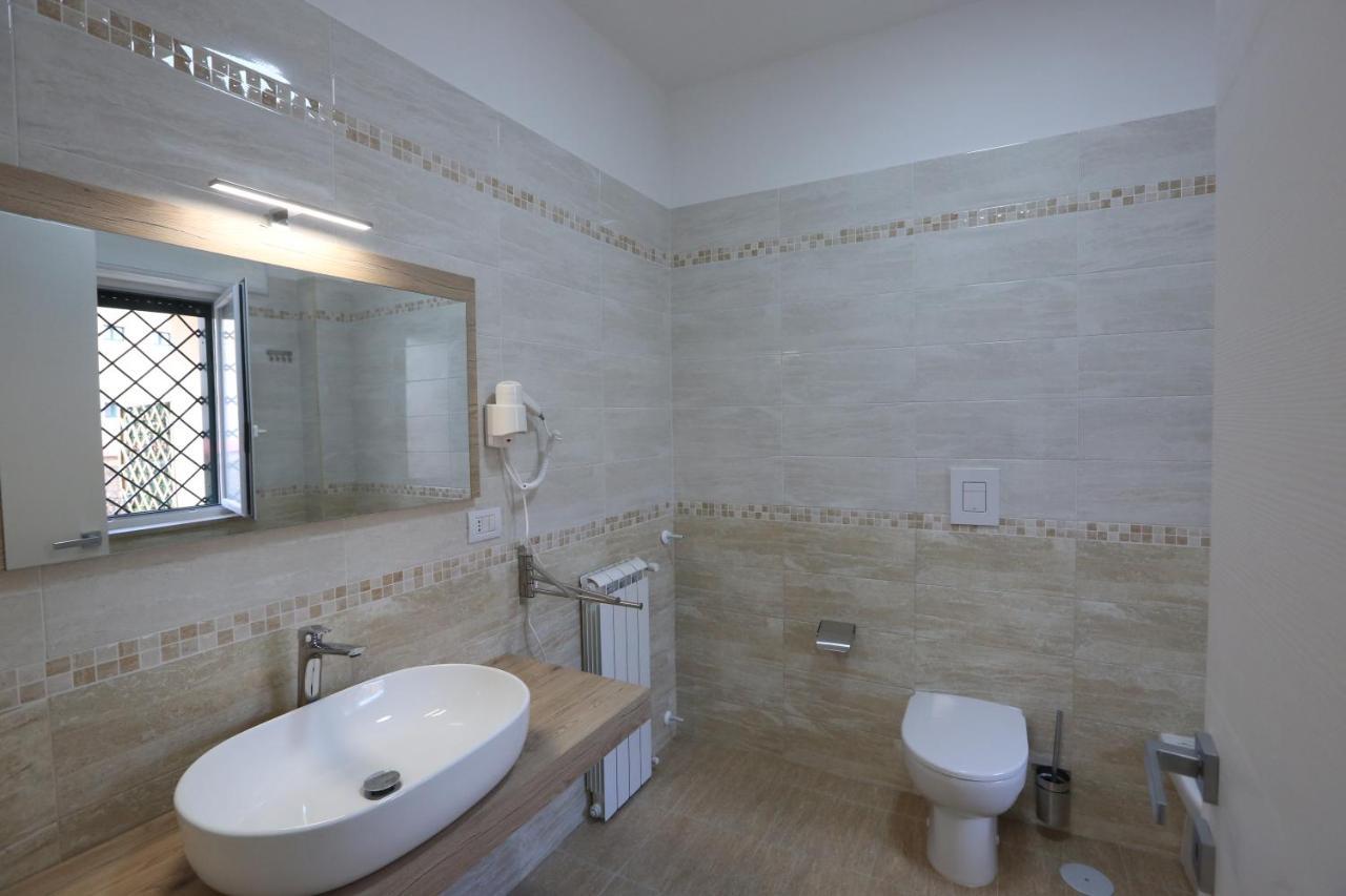 Costa Apartment Naples Exterior photo